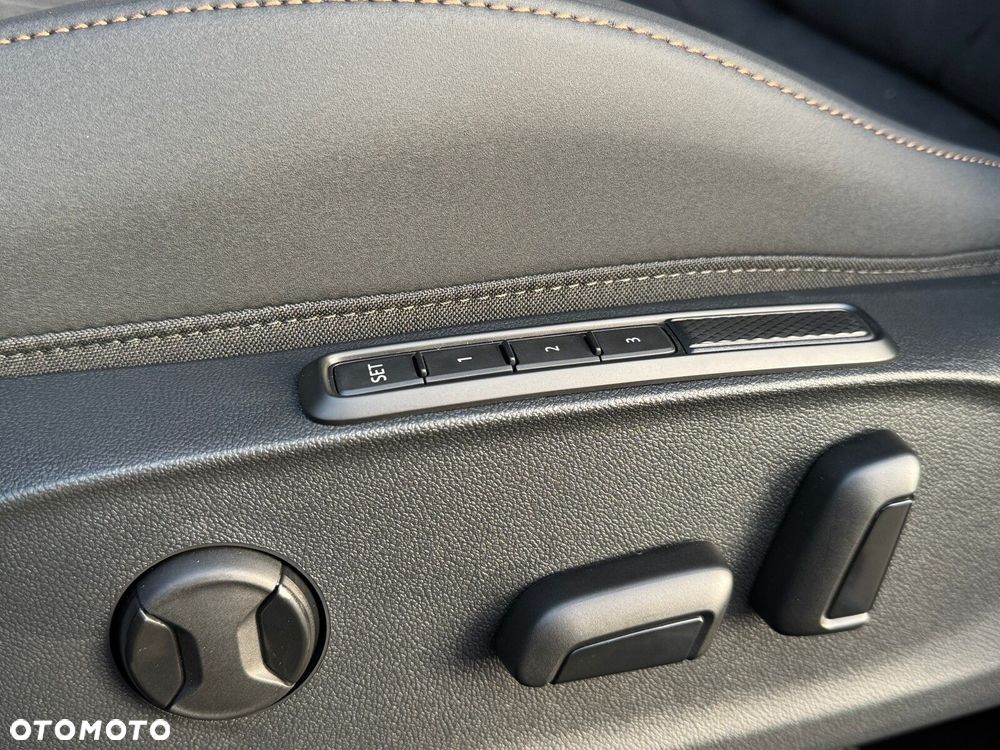 Cupra Terramar 1.5 eTSI mHEV Advantage Edition DSG - 21