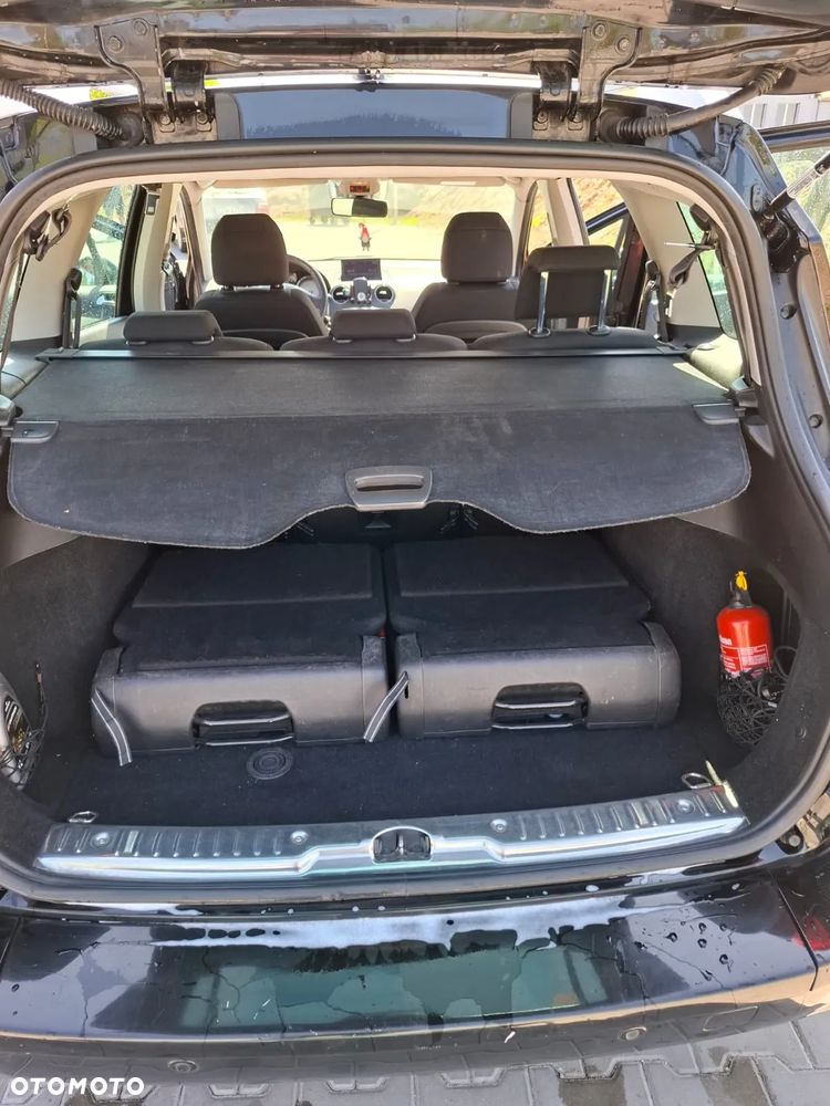 Peugeot 308 120 VTi NAVTEQ ON BOARD - 12