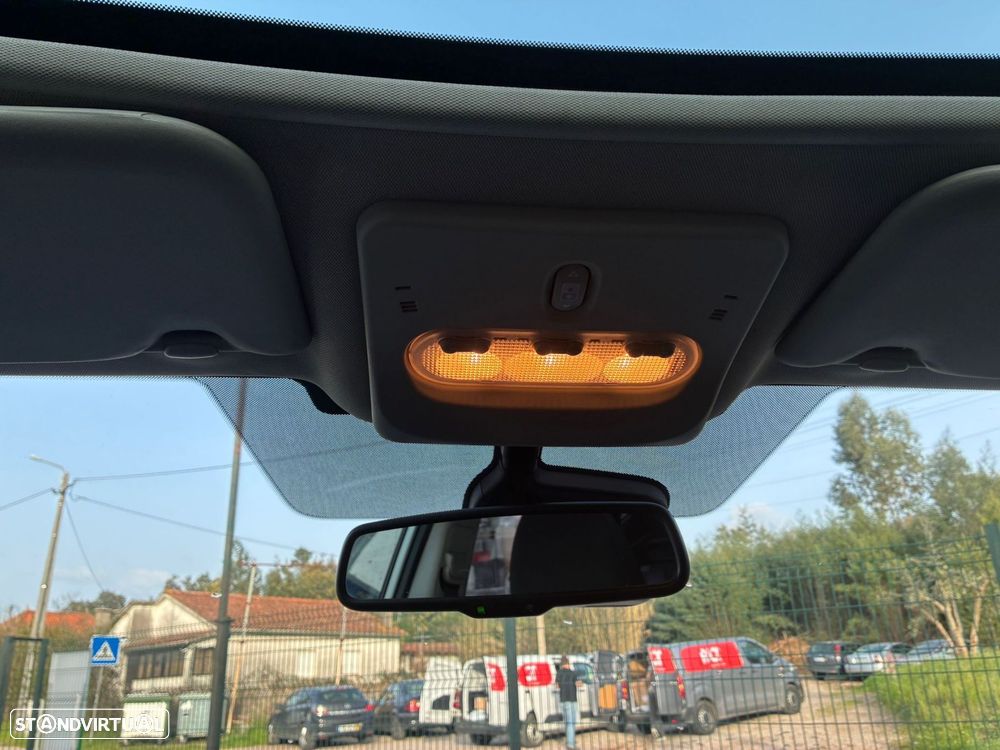 Nissan Qashqai 1.5 dCi N-Connecta - 20