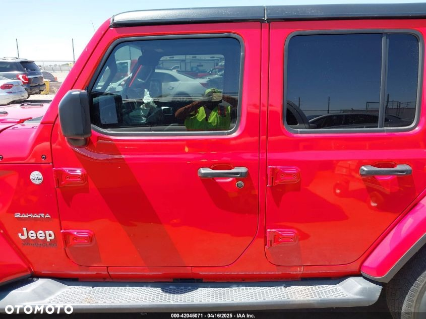 Jeep Wrangler Unlimited GME 2.0 Turbo Sahara - 6