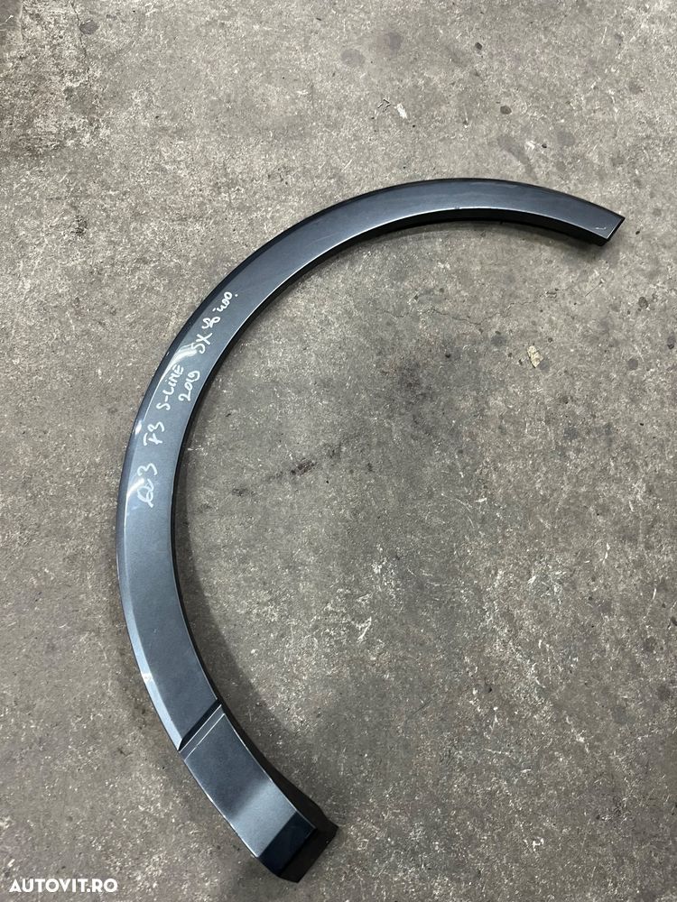 Bandou aripa stanga spate Audi Q3 FY S-Line 2020 - 1