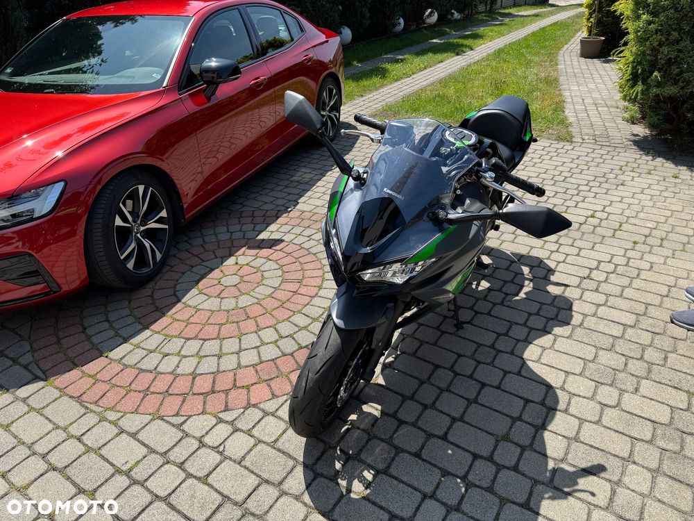 Kawasaki Ninja - 3