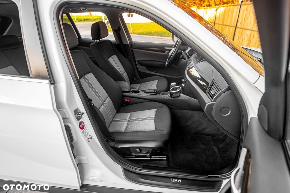 BMW X1 xDrive23d - 37