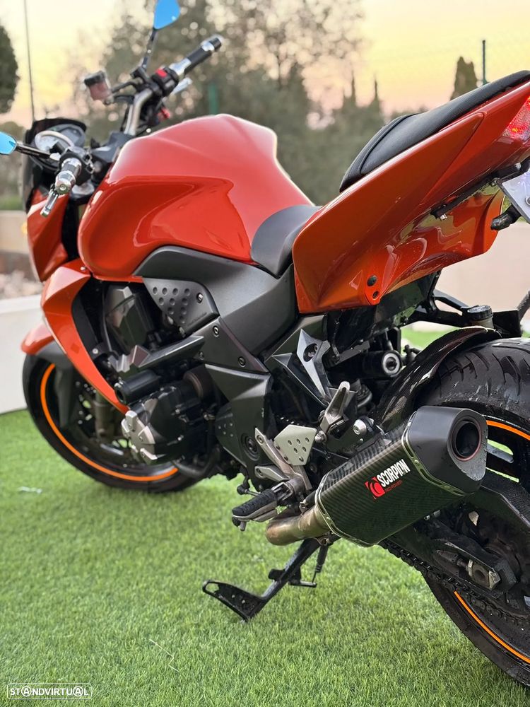 Kawasaki Z Z1000 - 6