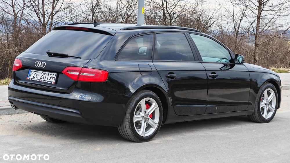 Audi A4 Avant 2.0 TDI ultra DPF Ambiente - 15