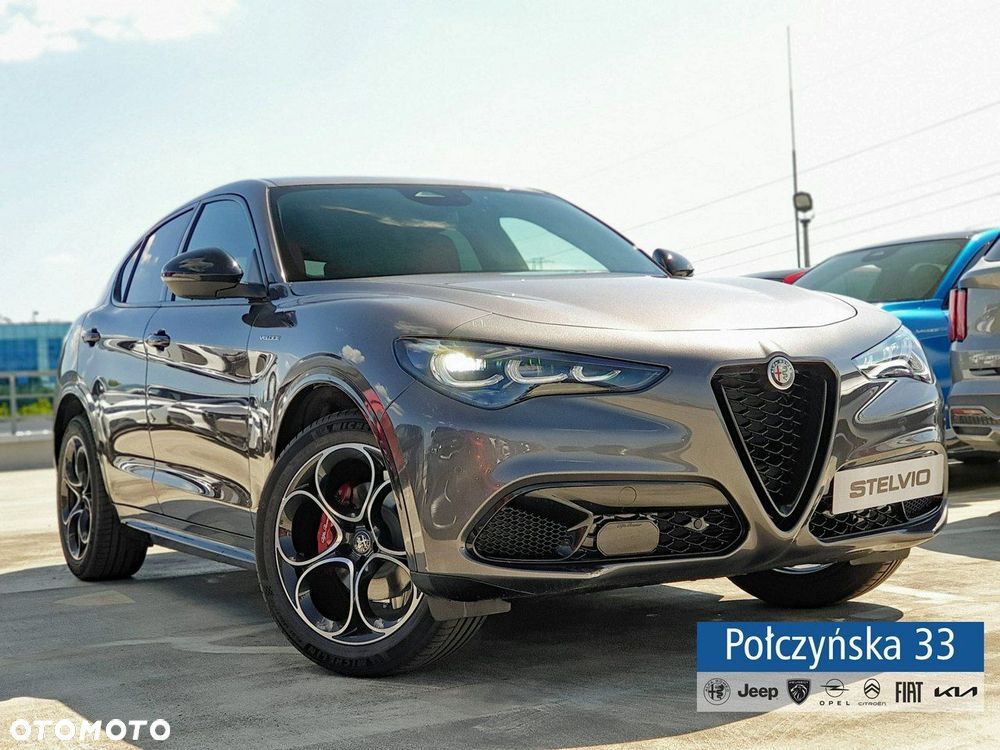 Alfa Romeo Stelvio - 5