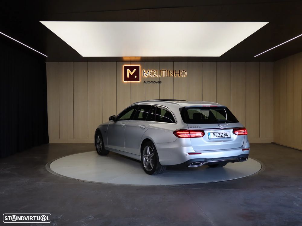 Mercedes-Benz E 300 de AMG Line — photo 3
