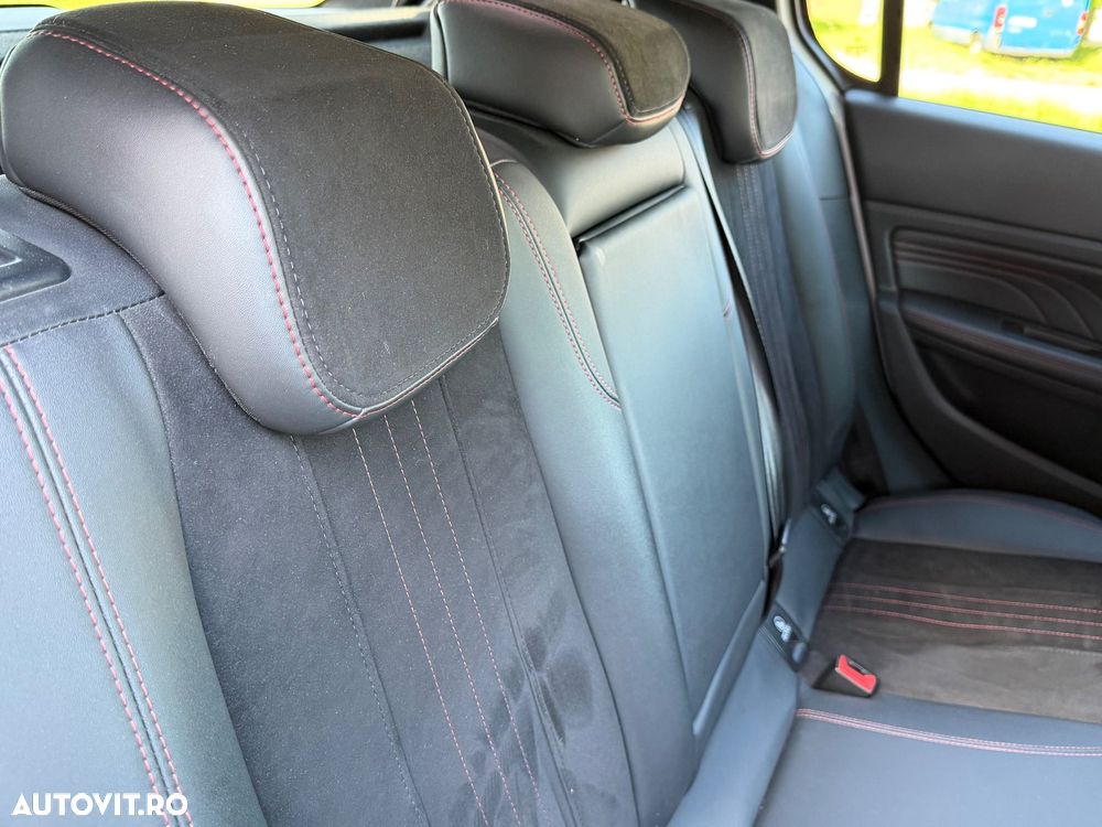 Peugeot 308 1.5L BlueHDI EAT8 GT - 26