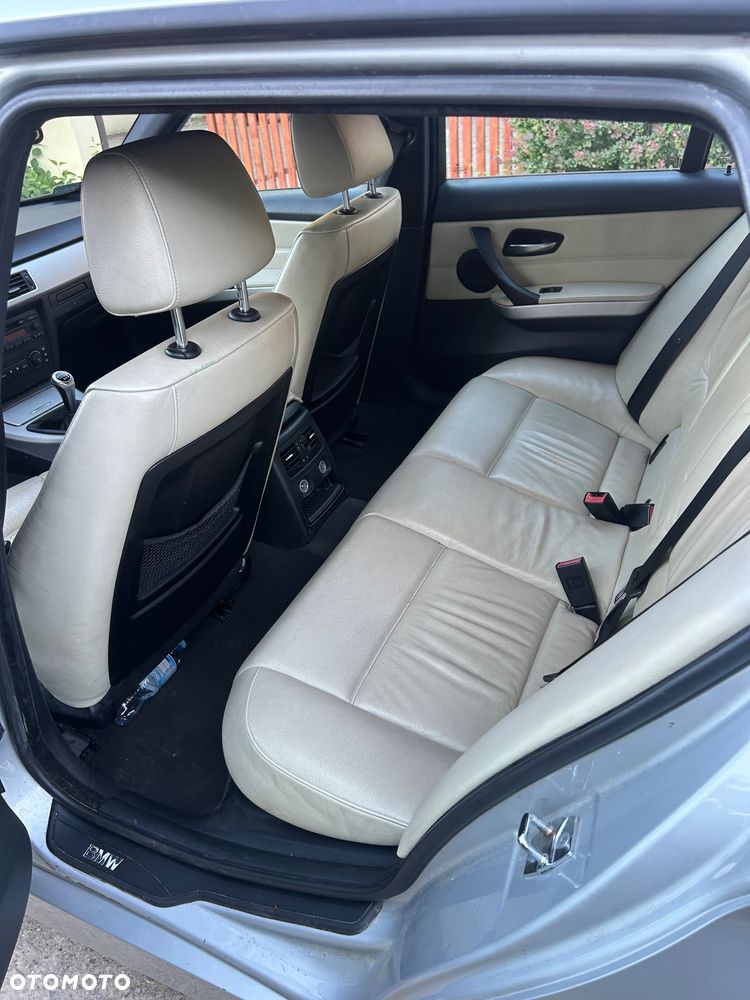 BMW Seria 3 - 8