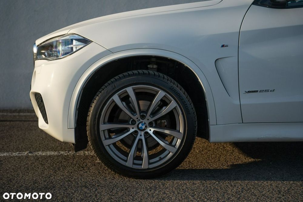 BMW X5 xDrive25d Sport-Aut - 16