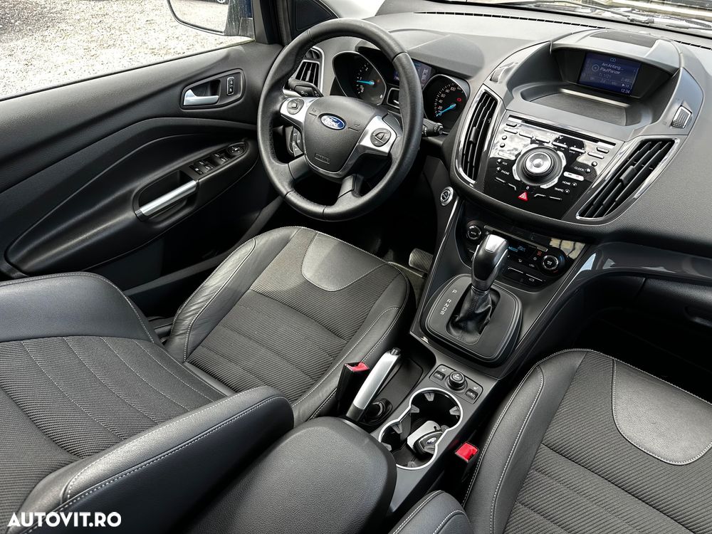Ford Kuga 2.0 TDCi 4x4 Aut. Titanium - 17