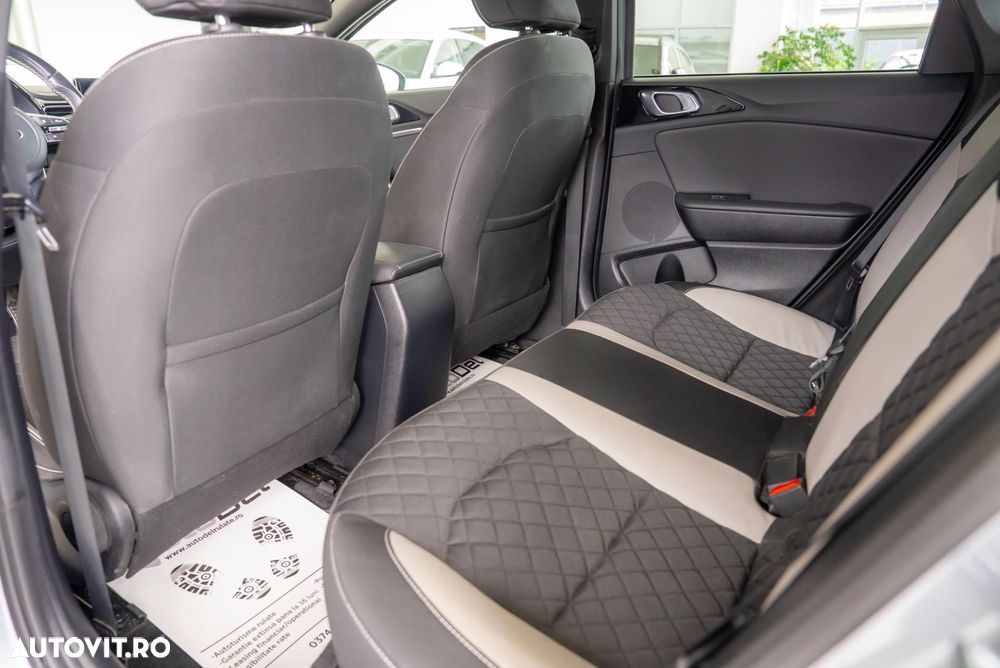 Kia Ceed - 21