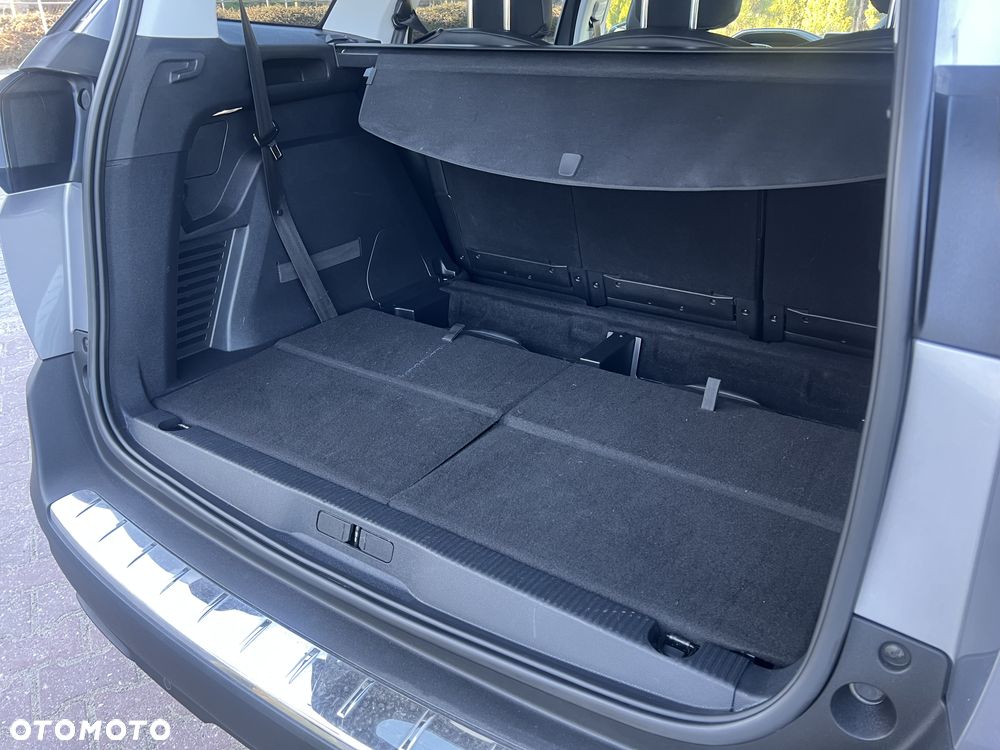 Peugeot 5008 1.6 BlueHDI Allure S&S EAT6 - 16