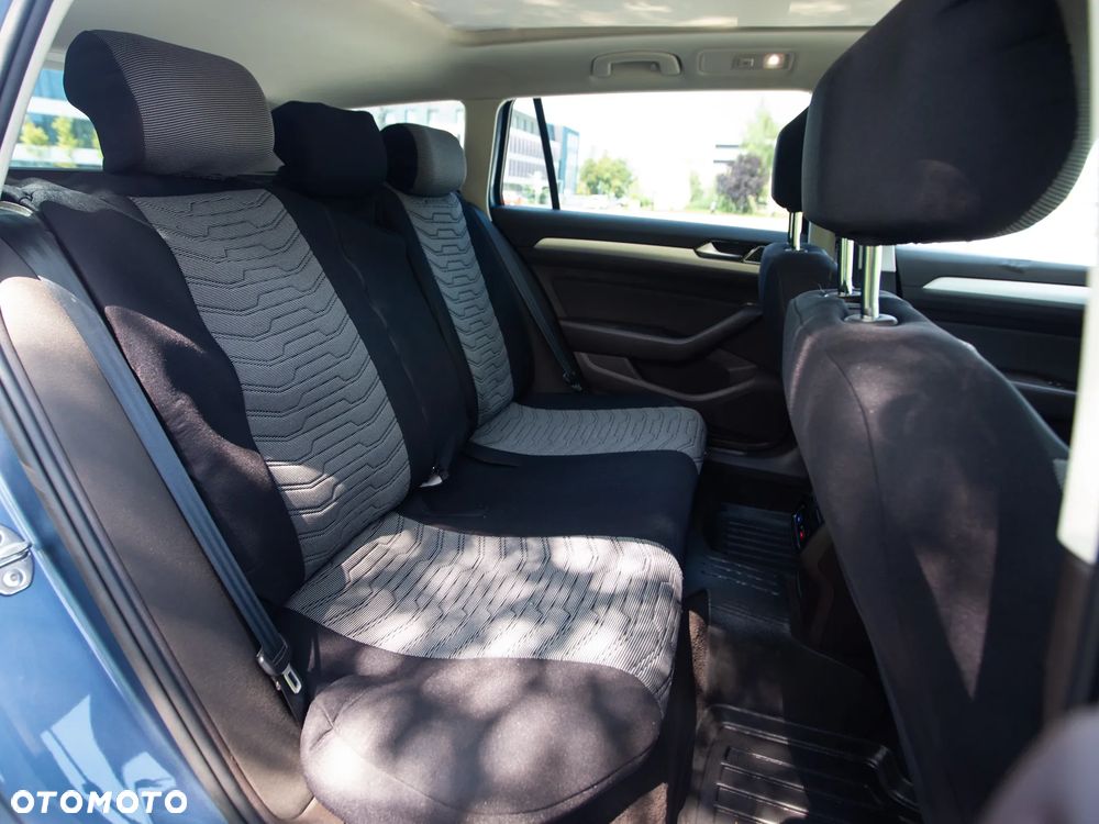 Volkswagen Passat 2.0 TDI BMT Comfortline - 20