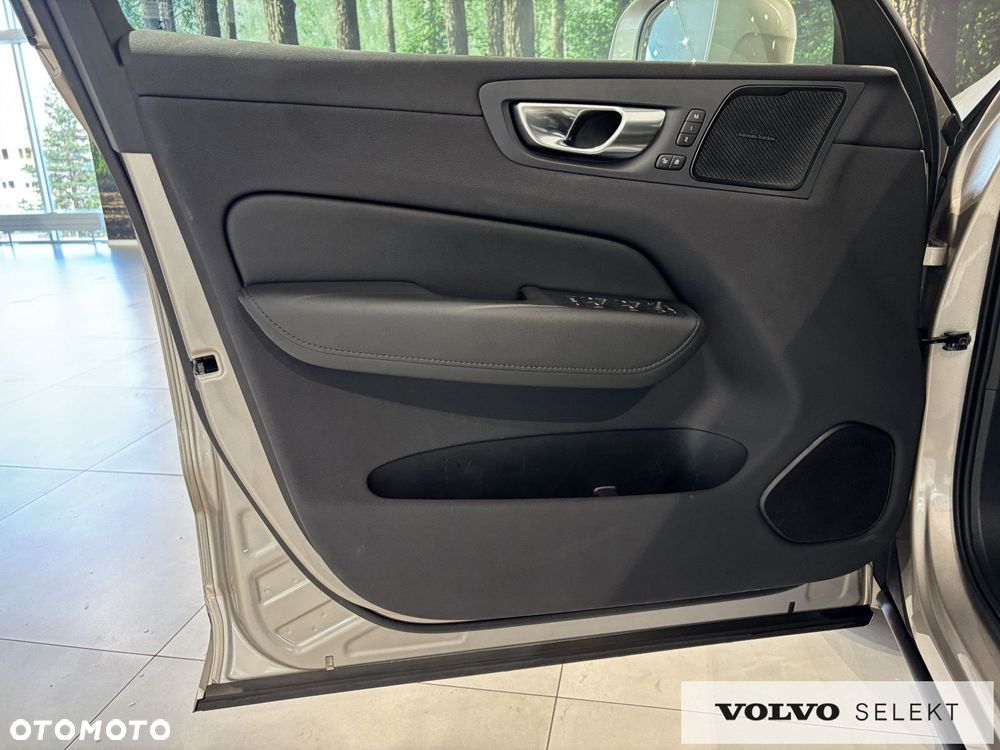 Volvo XC 60 - 23