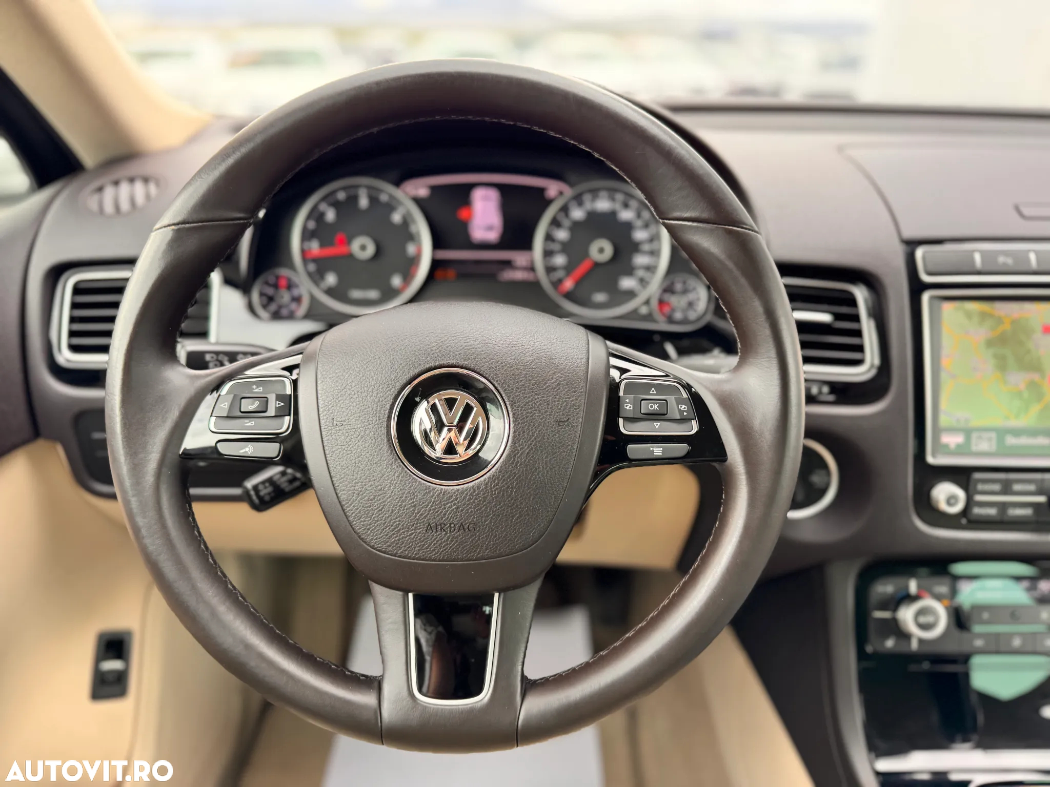 Volkswagen Touareg 3.0 V6 TDI SCR Blue Motion DPF Automatik Terrain Tech Executive Edition - 26