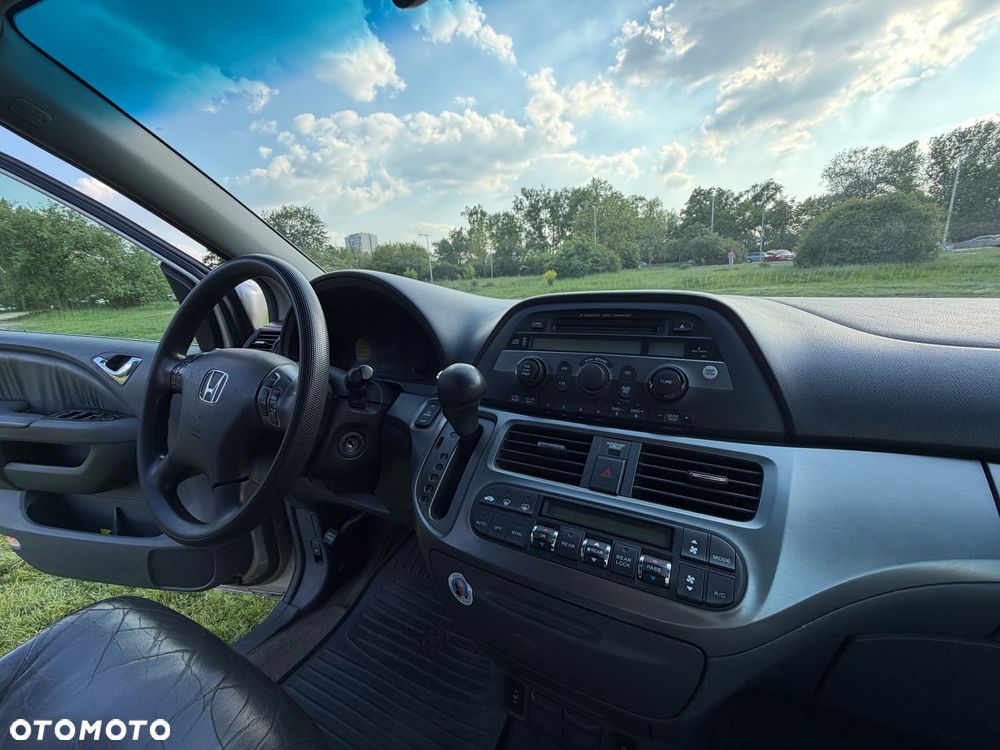 Honda Odyssey 3.5 EX - 16