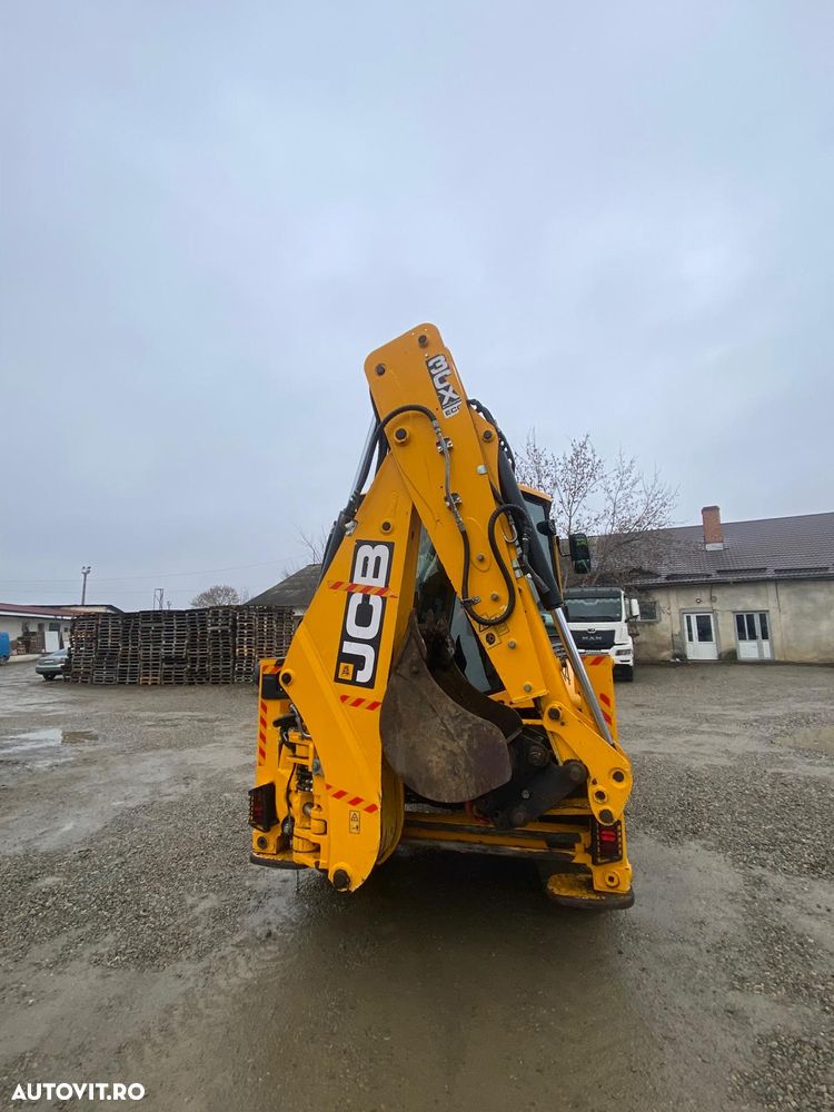 JCB 3 CX - 7