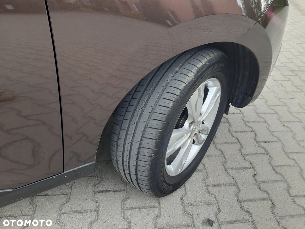 Hyundai ix35 2.0 CRDi Premium 2WD - 25