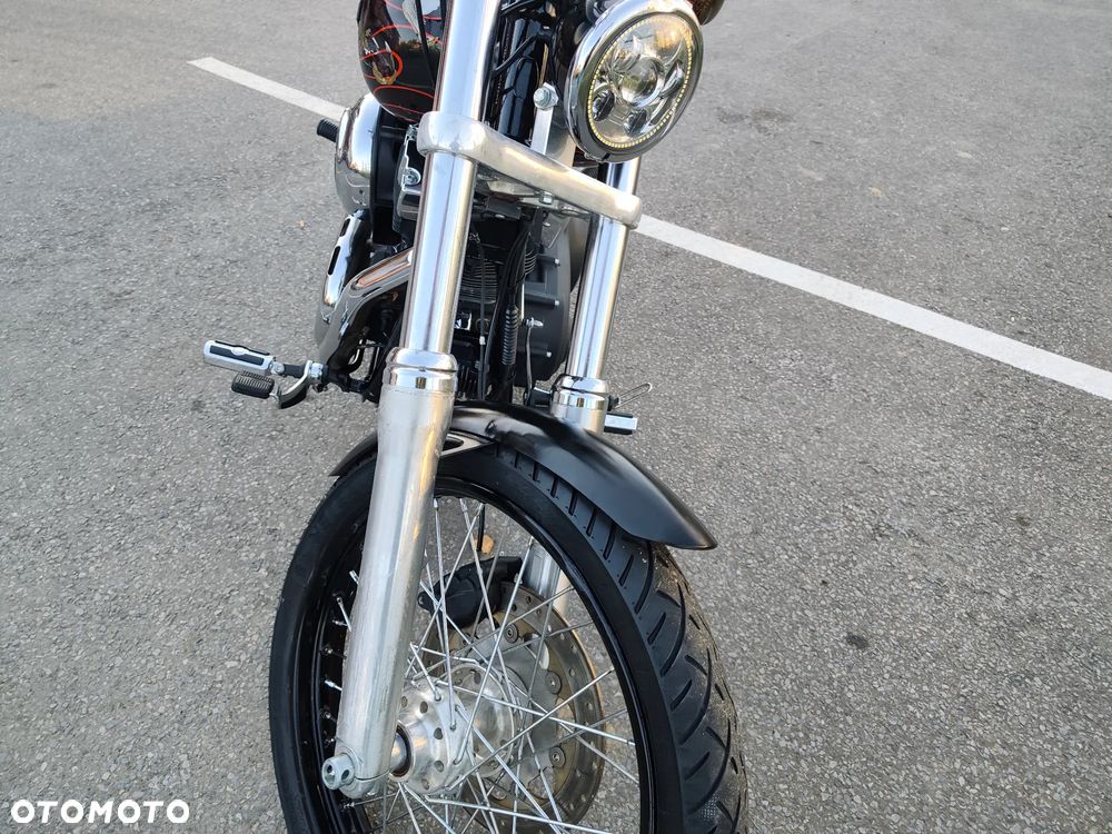 Harley-Davidson Dyna Wide Glide - 24