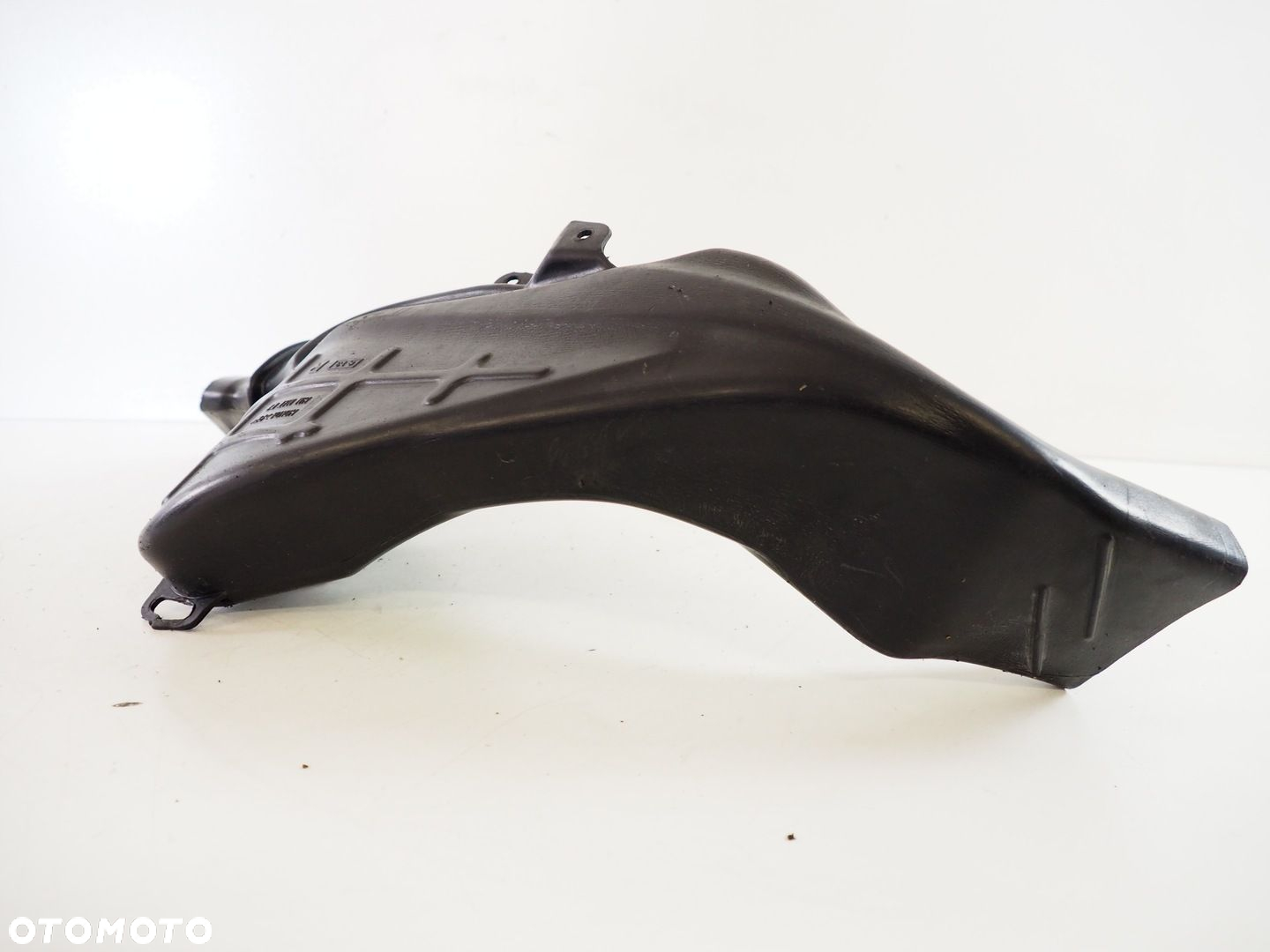 HONDA CBR 1100XX WLOT POWIETRZA PRAWY - 7