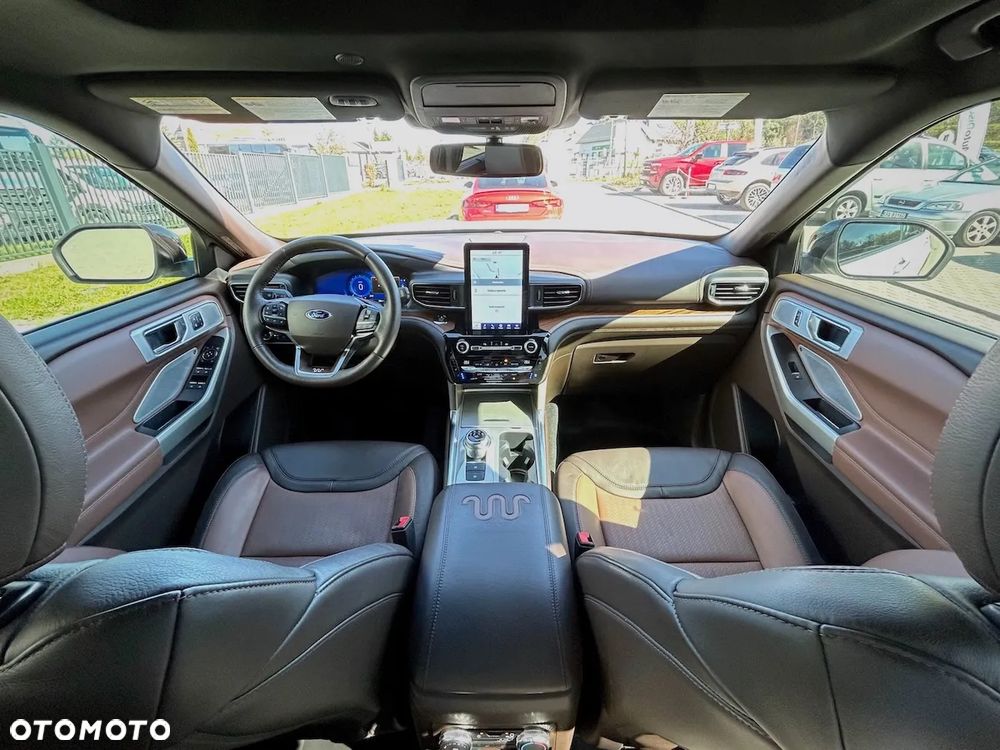 Ford Explorer - 23