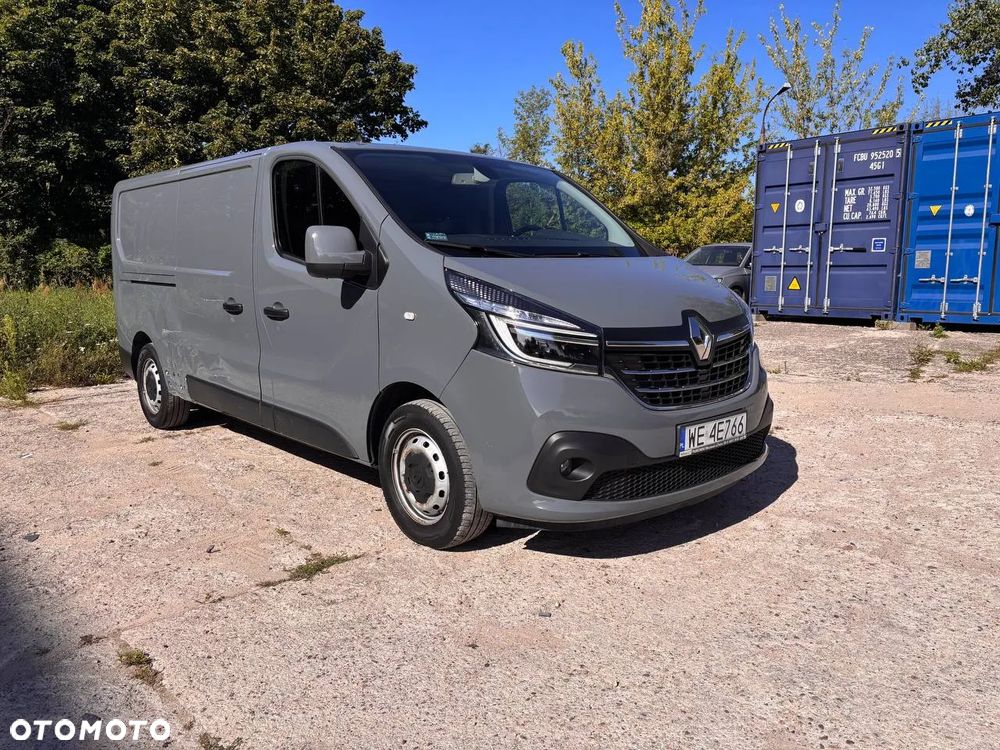 Renault Trafic - 10