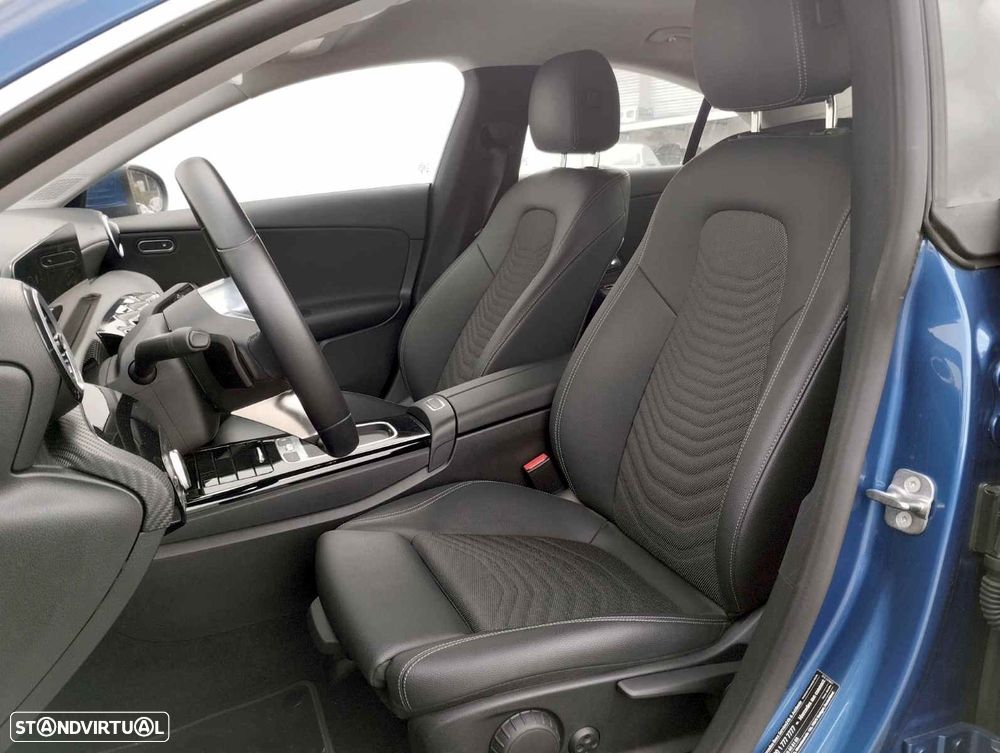 Mercedes-Benz CLA 180 d 7G-DCT Progressive - 7