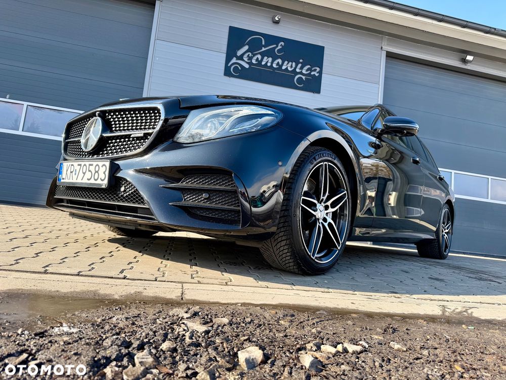 Mercedes-Benz Klasa E AMG 53 4-Matic+ - 9