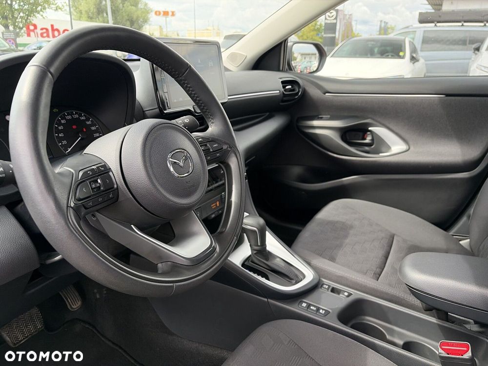 Mazda 2 - 10