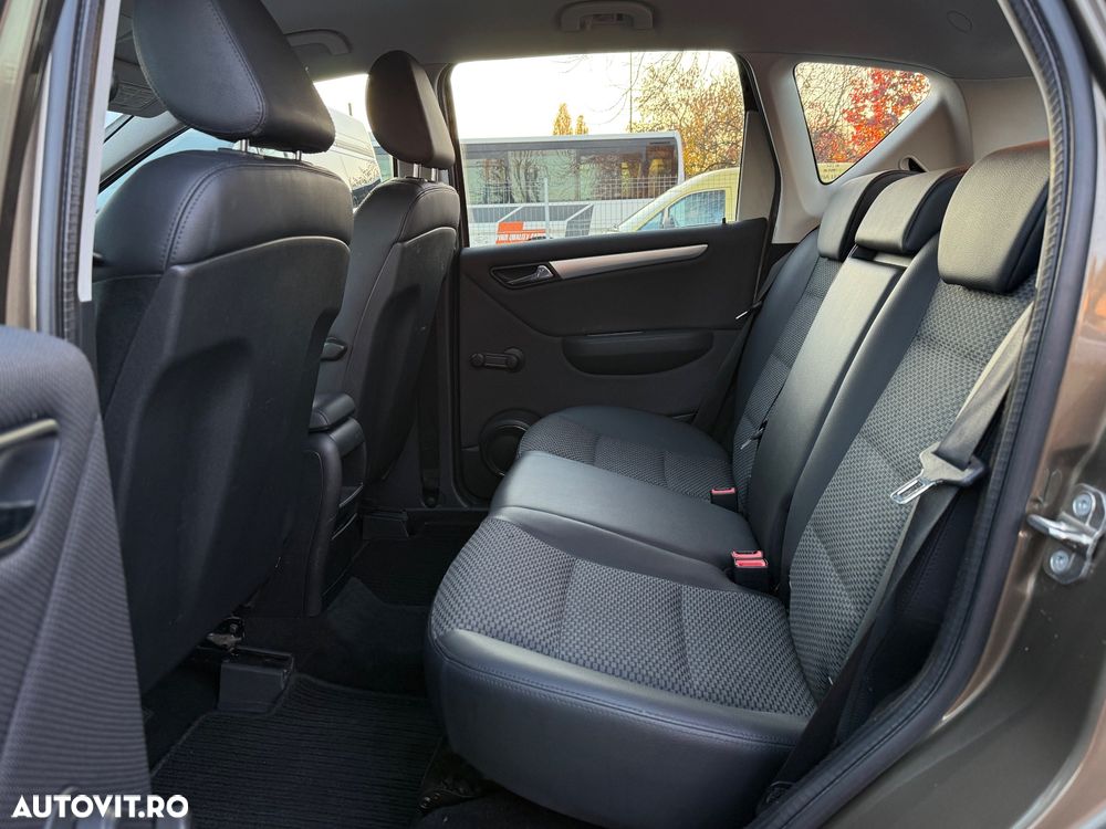 Mercedes-Benz A 170 BlueEFFICIENCY Avantgarde - 8