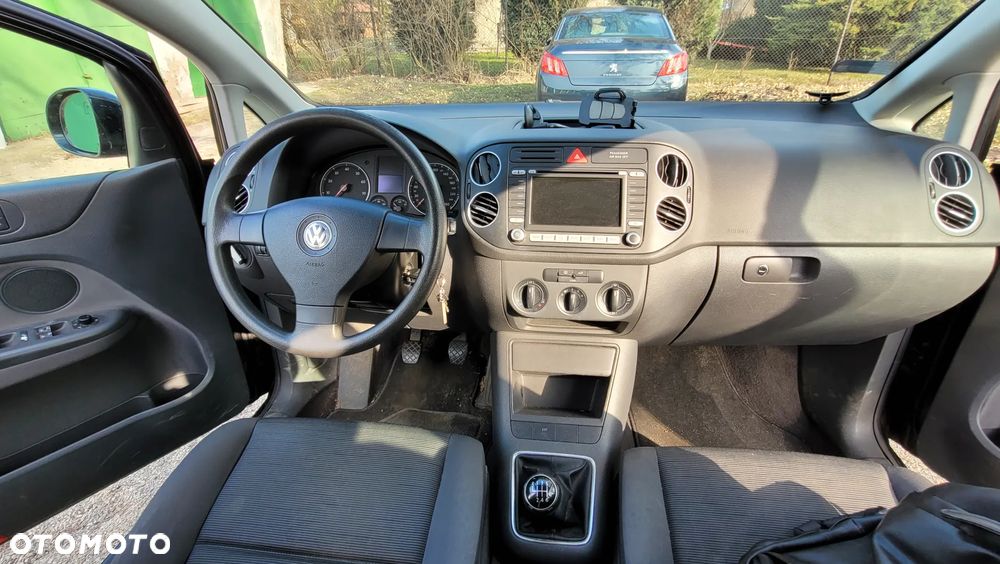 Volkswagen Golf Plus 1.6 FSI Comfortline - 12