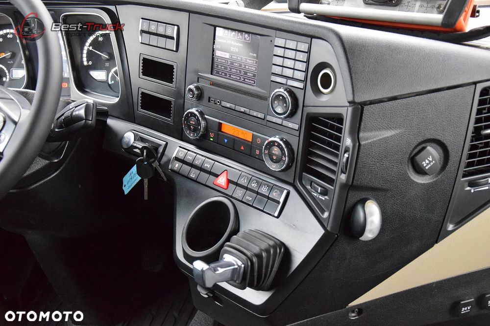 Mercedes-Benz ACTROS 2545 / 6X2 / SKRZYNIOWY 6,5 M / HDS MKG HLK 221 a2V  / STEROWANIE RADIOWE  PILOT / CAŁY NA PODUSZKACH  / OŚ SKRĘTNA / ROTATOR / CHWYTAK / - 37