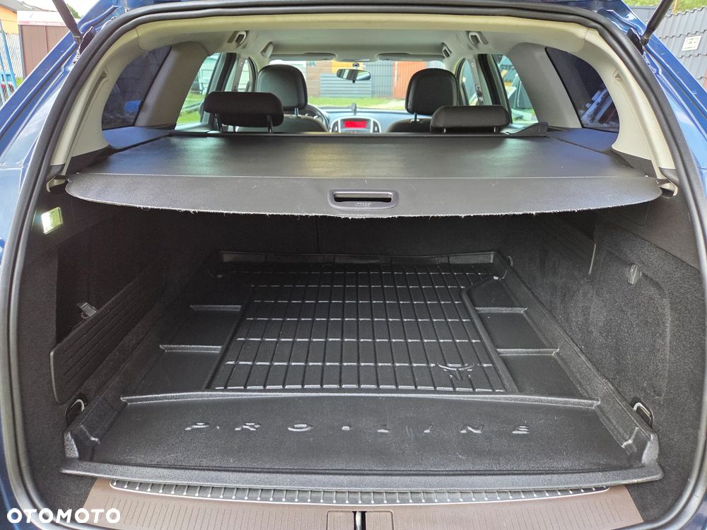 Opel Astra 1.4 Selection - 15