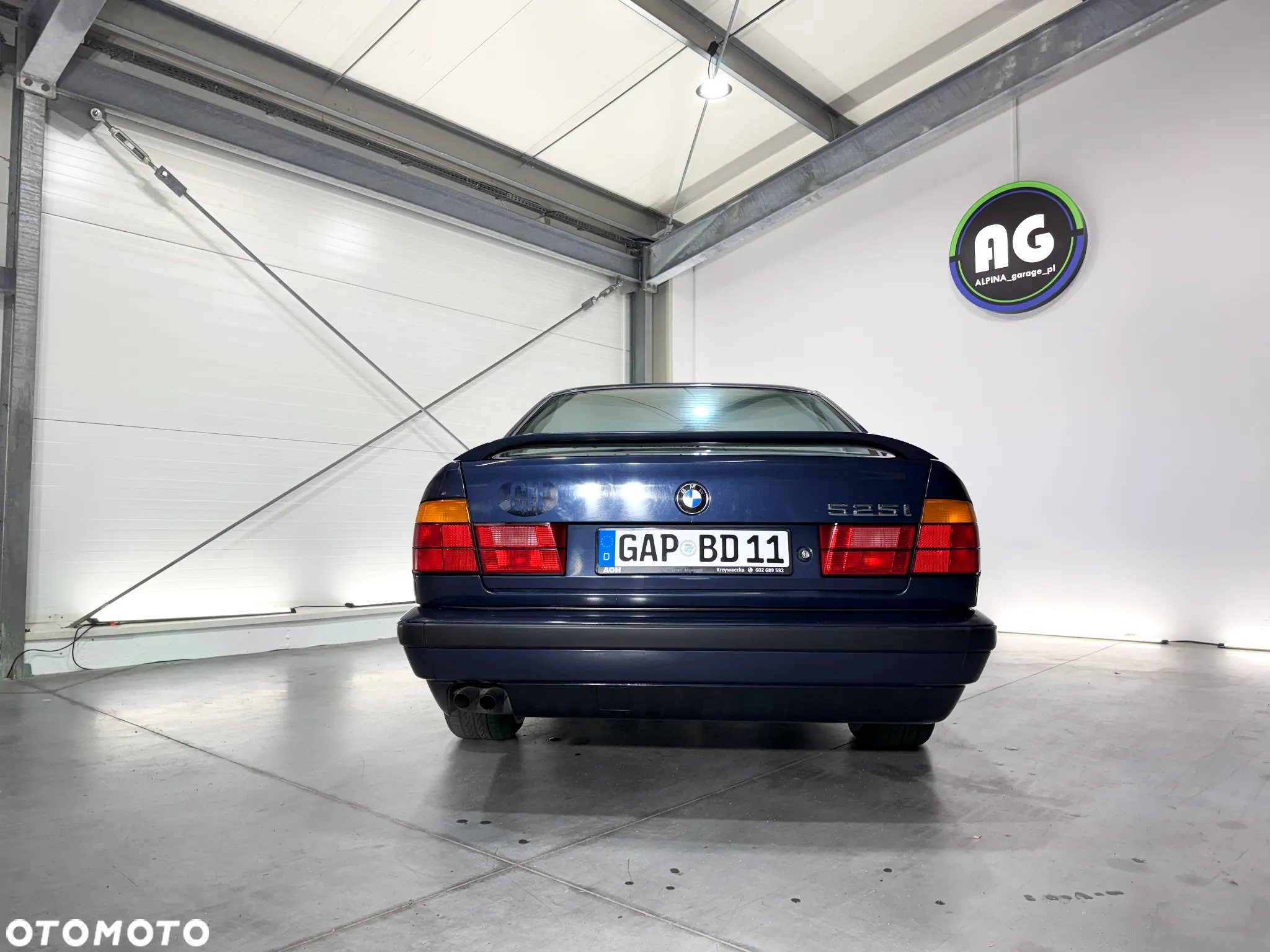 BMW Seria 5 525i - 4