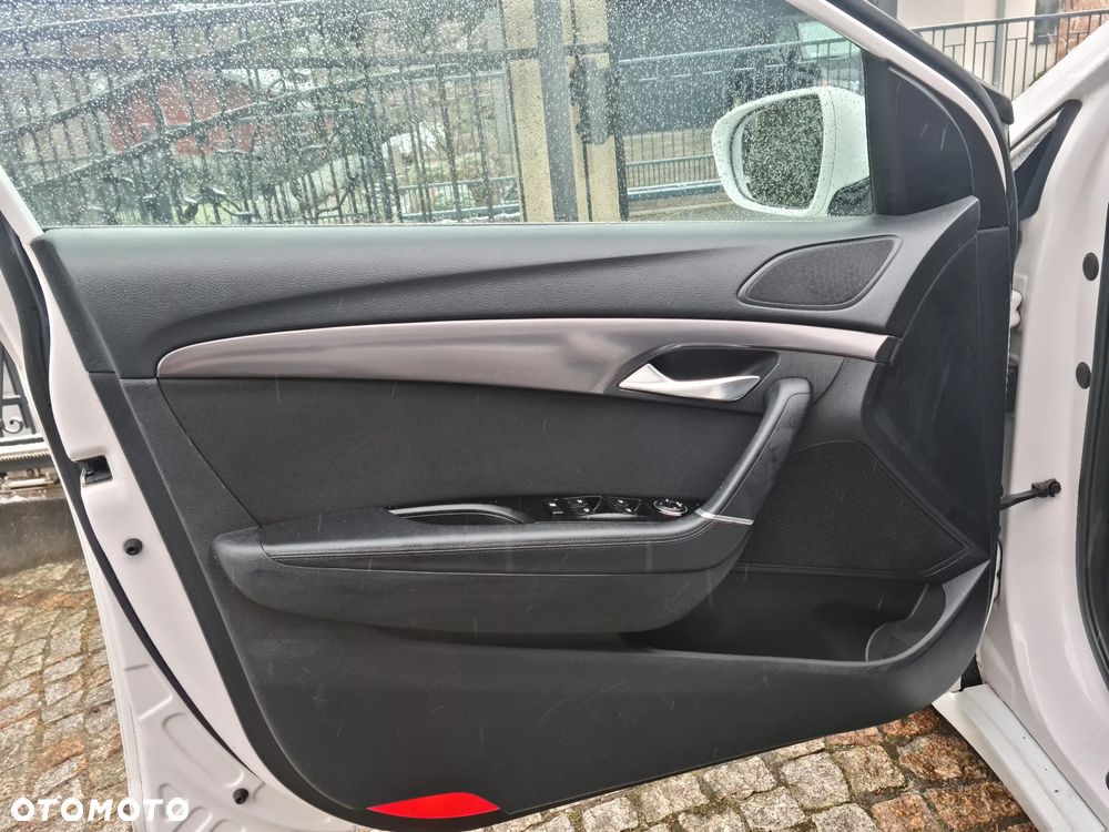 Hyundai i40 1.7 CRDi Automatik Premium - 22