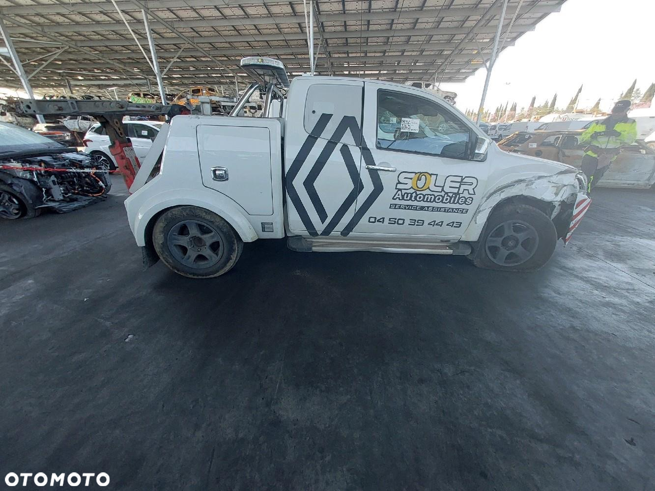 Isuzu D-Max 1.9 DC LS - 4
