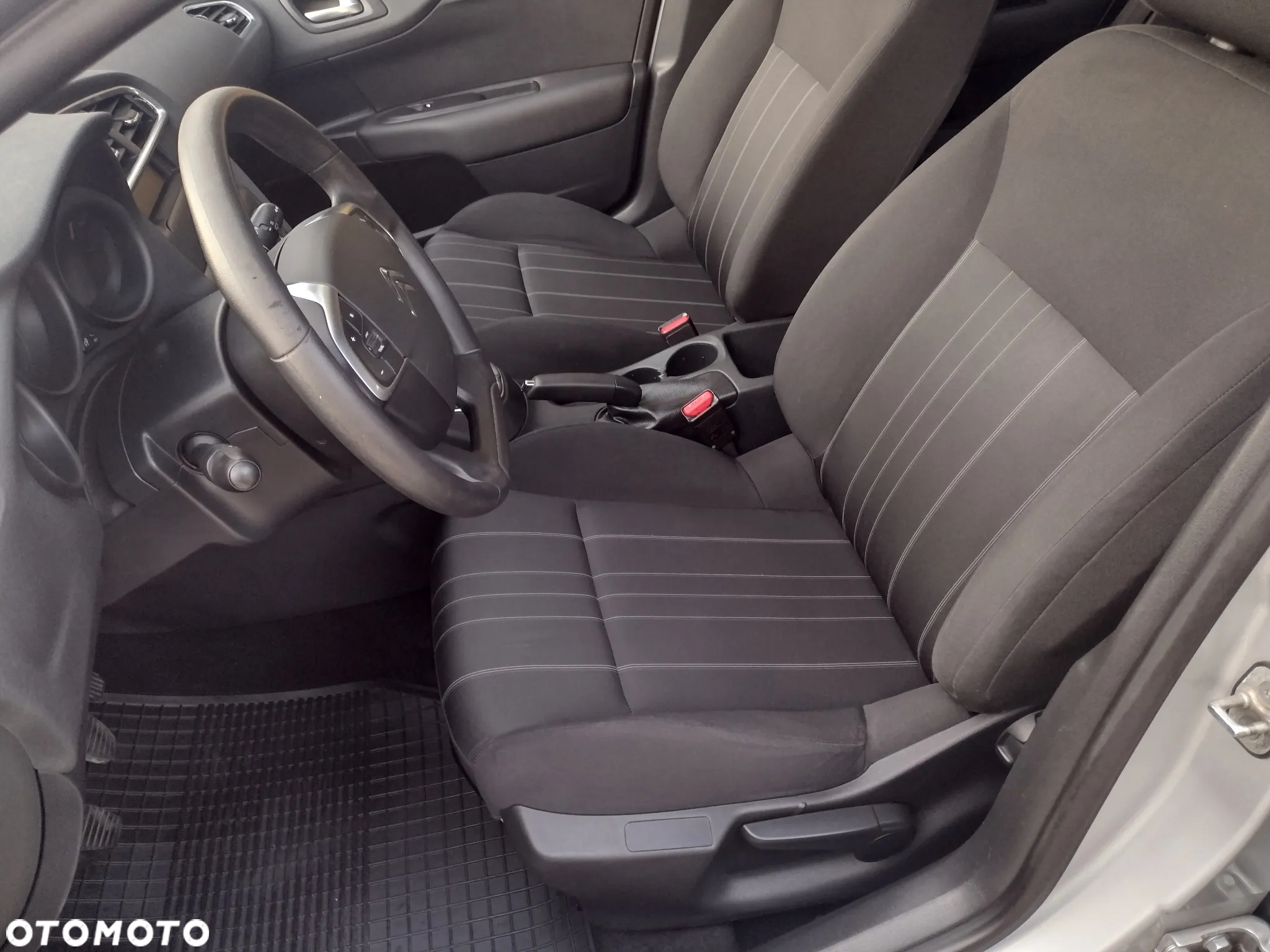 Citroën C4 1.6 VTi Attraction - 20