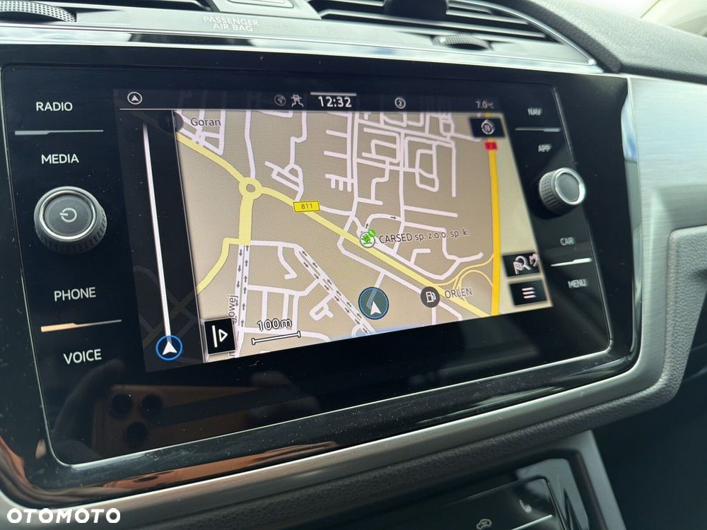 Volkswagen Touran 2.0 TDI BMT Comfortline DSG - 29