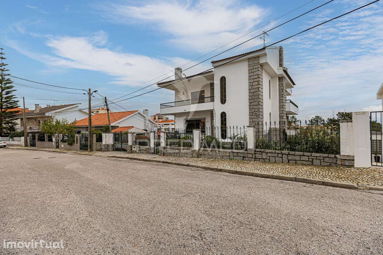 EXCLUSIVA MORADIA T7 CLÁSSICA DE GRANDES DIMENSÕES | QUINTA DO ROUX... - Grande imagem: 5/40