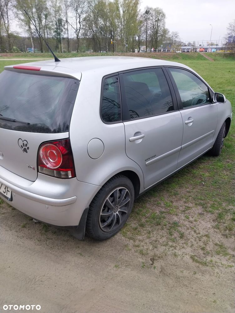 Volkswagen Polo - 6