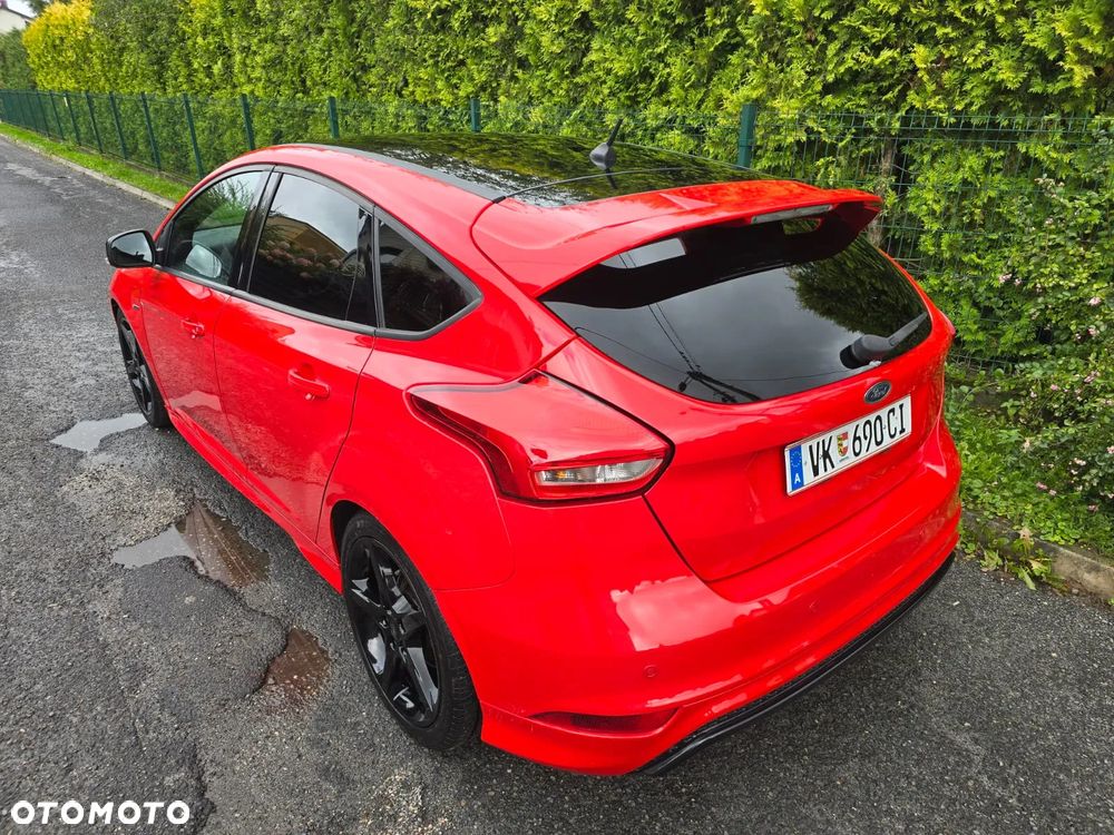 Ford Focus 1.0 EcoBoost STart-Stopp-System ST-LINE X - 10
