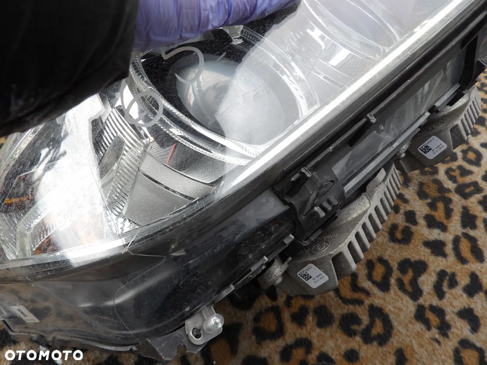 BMW - F30 - XENON - NIE SKRĘTNA - PRAWA LAMPA PRZEDNIA - UK - 7259544 - 3
