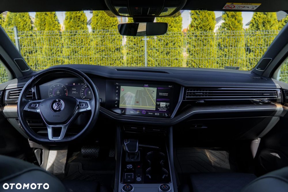 Volkswagen Touareg 3.0 V6 TFSI 4Motion R-Line - 10