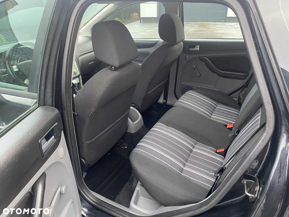 Ford Focus 1.6 Trend EU5 - 6