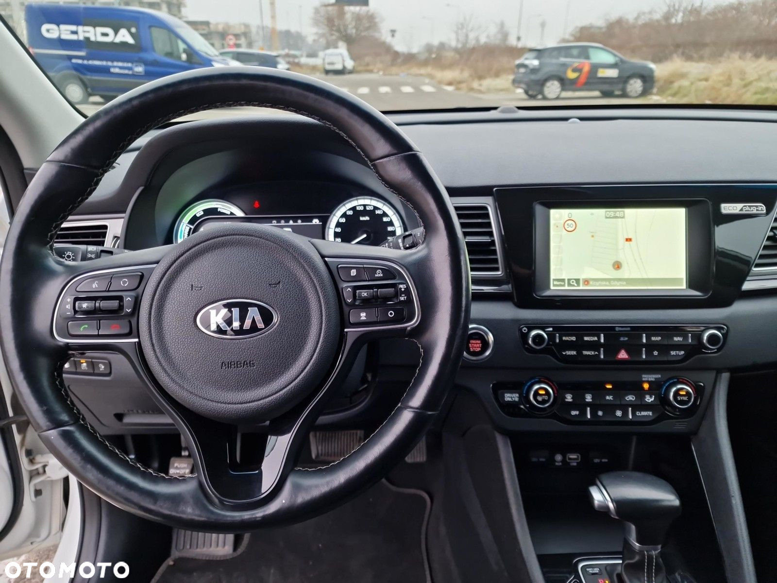 Kia Niro 1.6 GDI Plug-in Hybrid L - 13