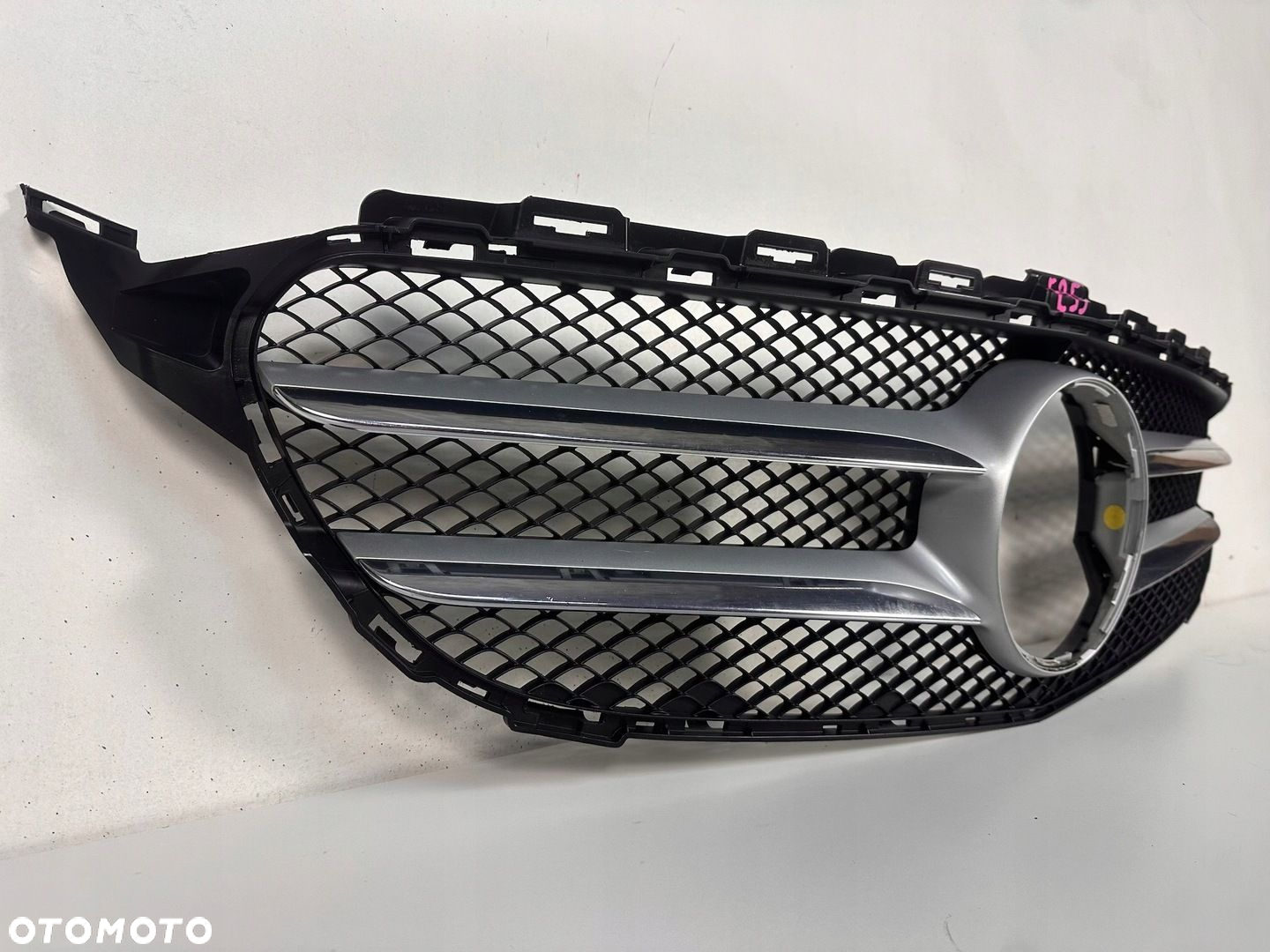 ATRAPA GRILL ZDERZAK PRZÓD MERCEDES C KLASA W205 A2058800483 CAŁY - 2