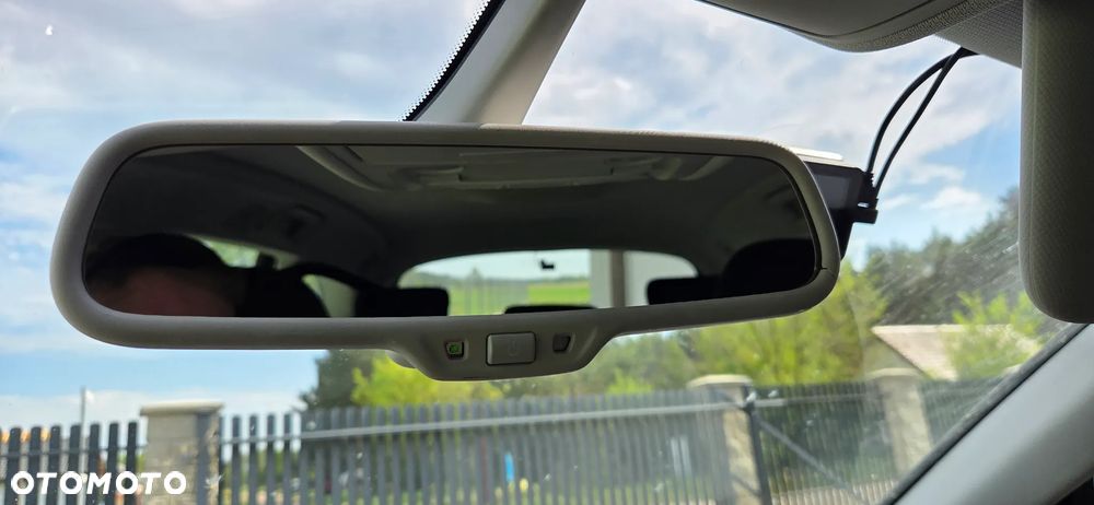 Audi A4 Avant 2.0 TDI - 23