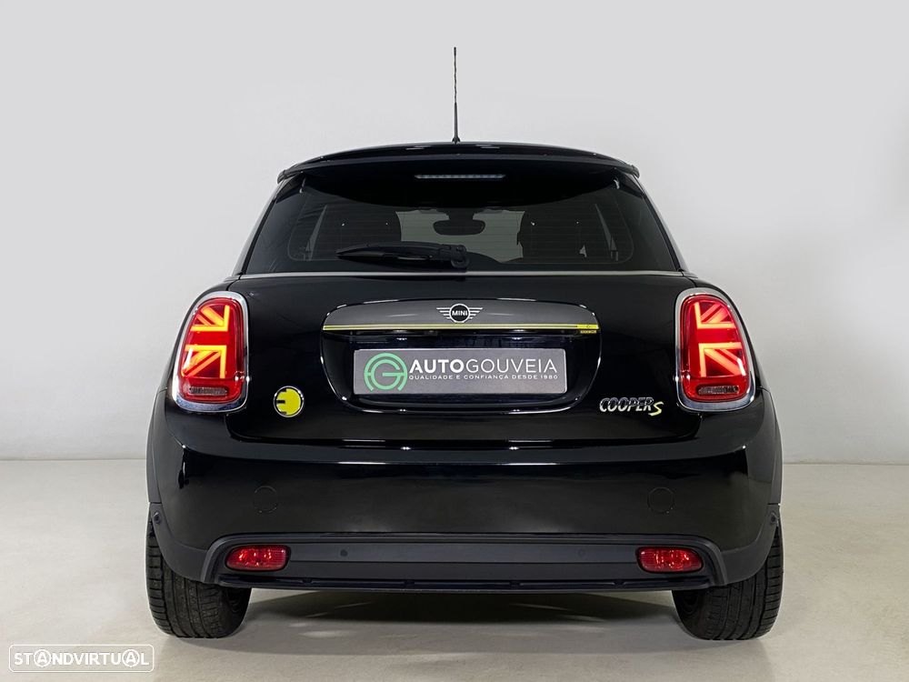 MINI 3 Portas Cooper SE - 6