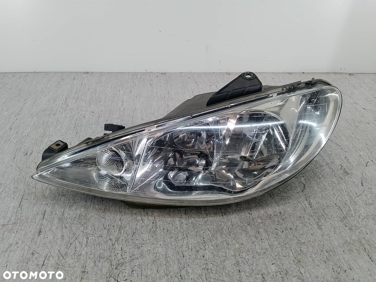 LAMPA PRZÓD LEWA PEUGEOT 206 9628666880  6204S9 087275  89001771 2.0 HDI - 1